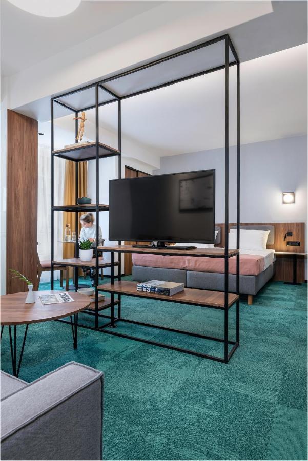 Hotel Tim'S สโกเปีย ภายนอก รูปภาพ