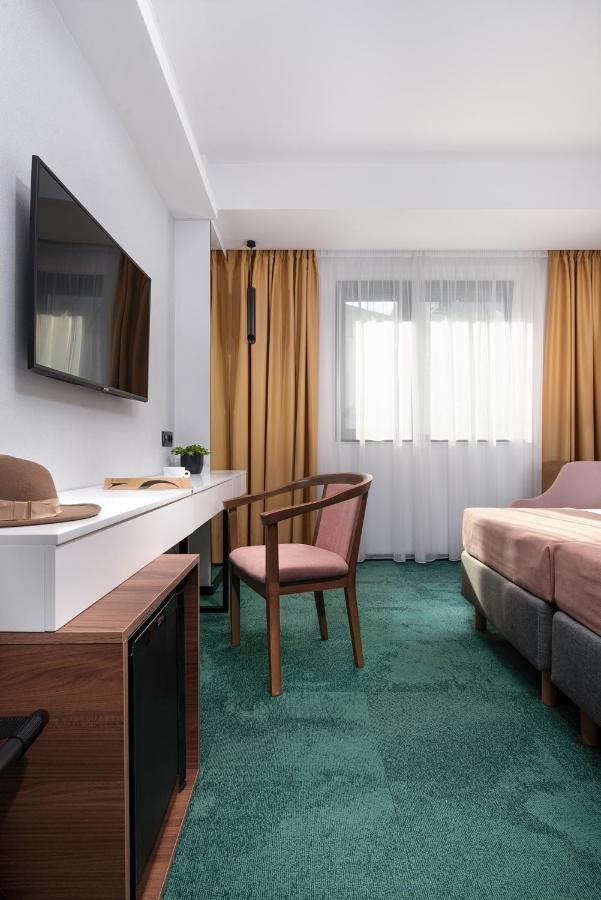 Hotel Tim'S สโกเปีย ภายนอก รูปภาพ